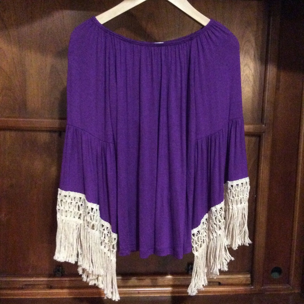 Ohhh So Cute💕 Girls Fringe Sleeve Top